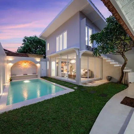 Lovely 3 Bedroom Villa With Private Pool